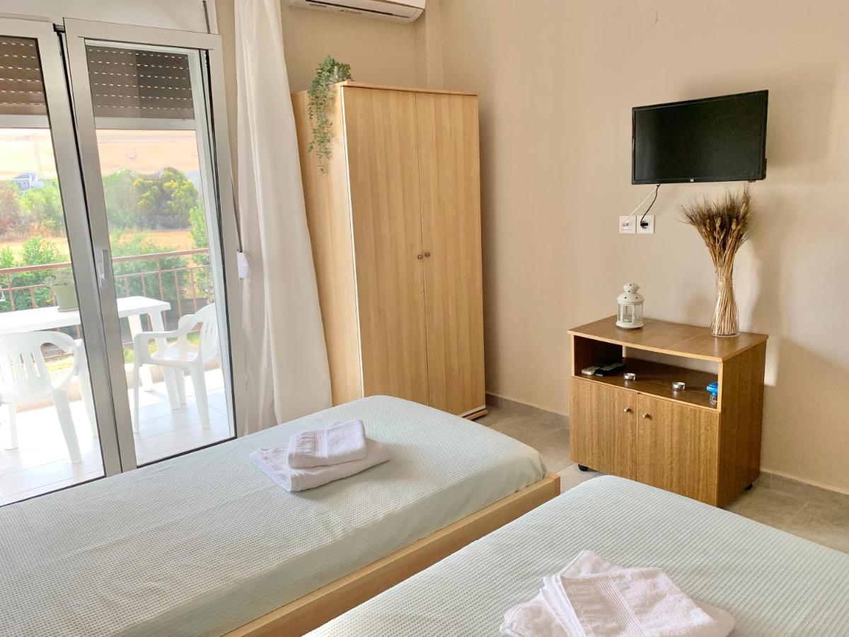Lovely Apartment By The Sea 2 ….. Epanomi Bagian luar foto
